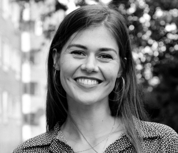 Karen-Steffensen-Bach_350x300px