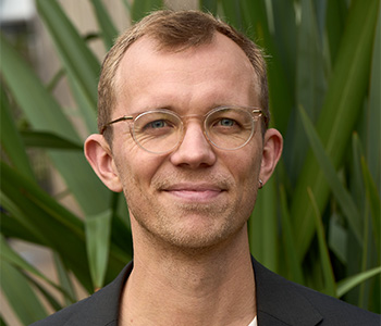 Joe-Giddings_farve_350x300px