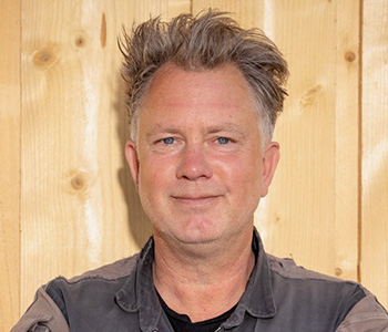 Kasper-Guldager_farve_350x300px