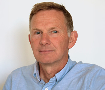 Klaus-Freddi-Juelshøj_farve_350x300px