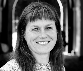 Marie-Louise-Hartvig-Widding_sh_350x300px