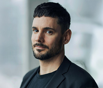 Robert-Schmitz_farve_350x300px