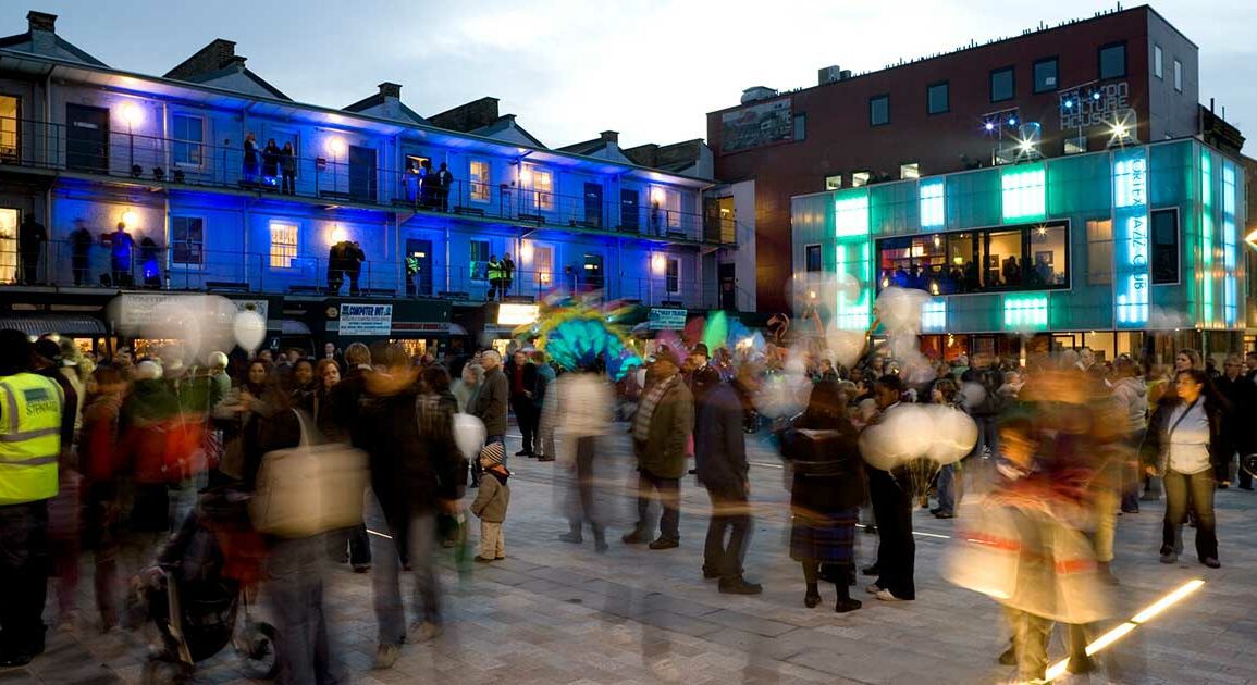 musicon og gilett square på build for health & creativity