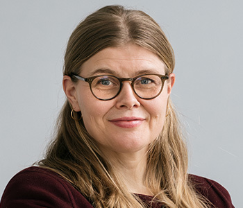 Anne-Mette-Hjøllund_farve-350x300px