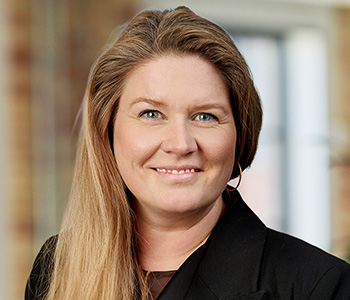 Louise-von-Mullen_350x300px